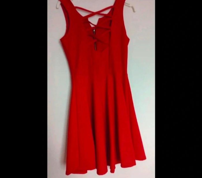 Robe rouge taille unique - photo numéro 2