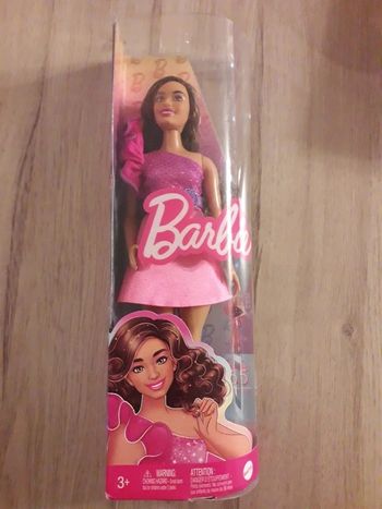 Barbie fashionistas 225, neuve