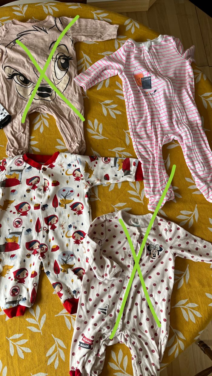 Lot 4 pyjama 6 mois - photo numéro 3