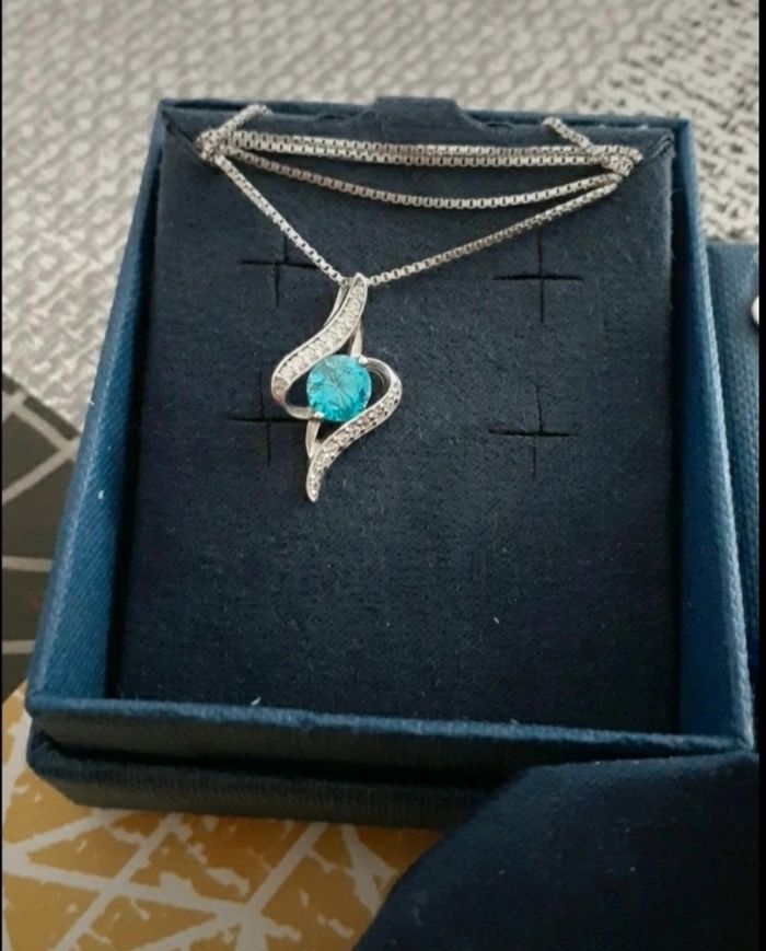 Collier