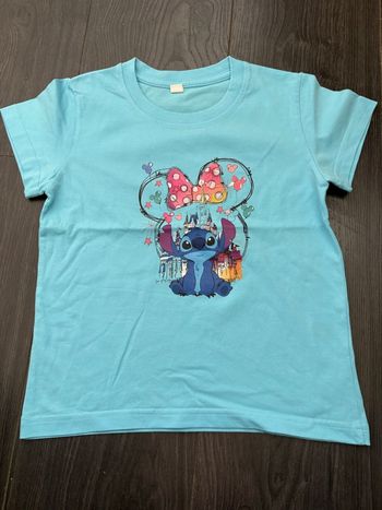 Tee-shirt taille 6 ans.
