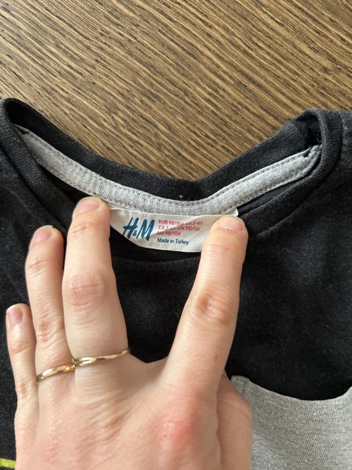 Tee-shirt h&m 3 ans - photo numéro 3