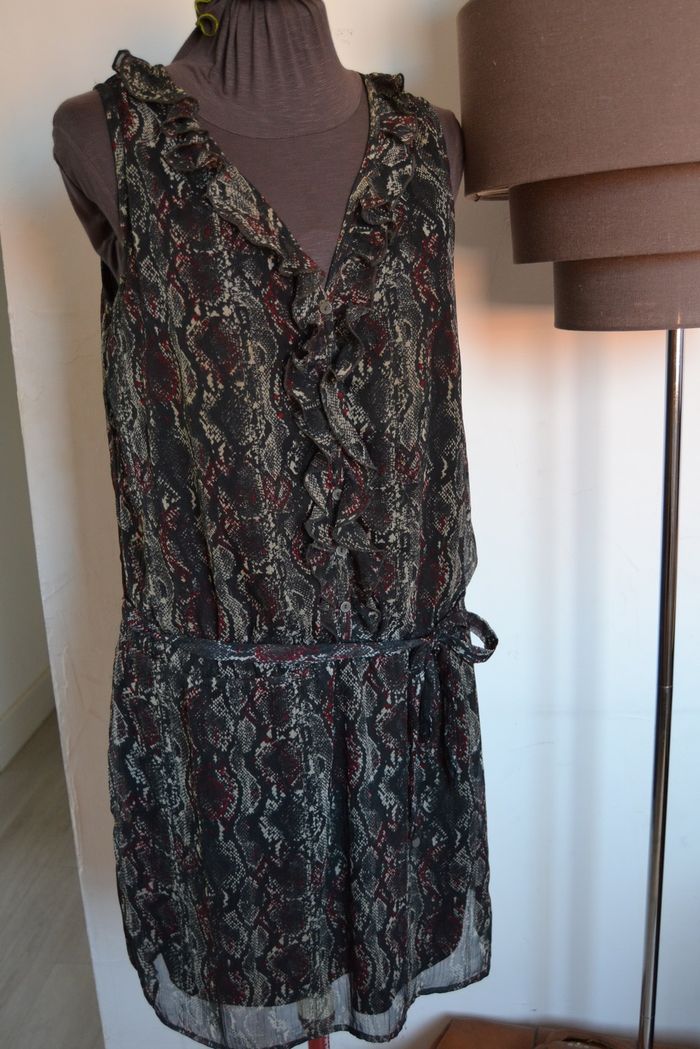 Robe voile doublée imprimé serpent noire et bordeaux Bonobo Taille XL (42-44) 51cm aux aisselles.