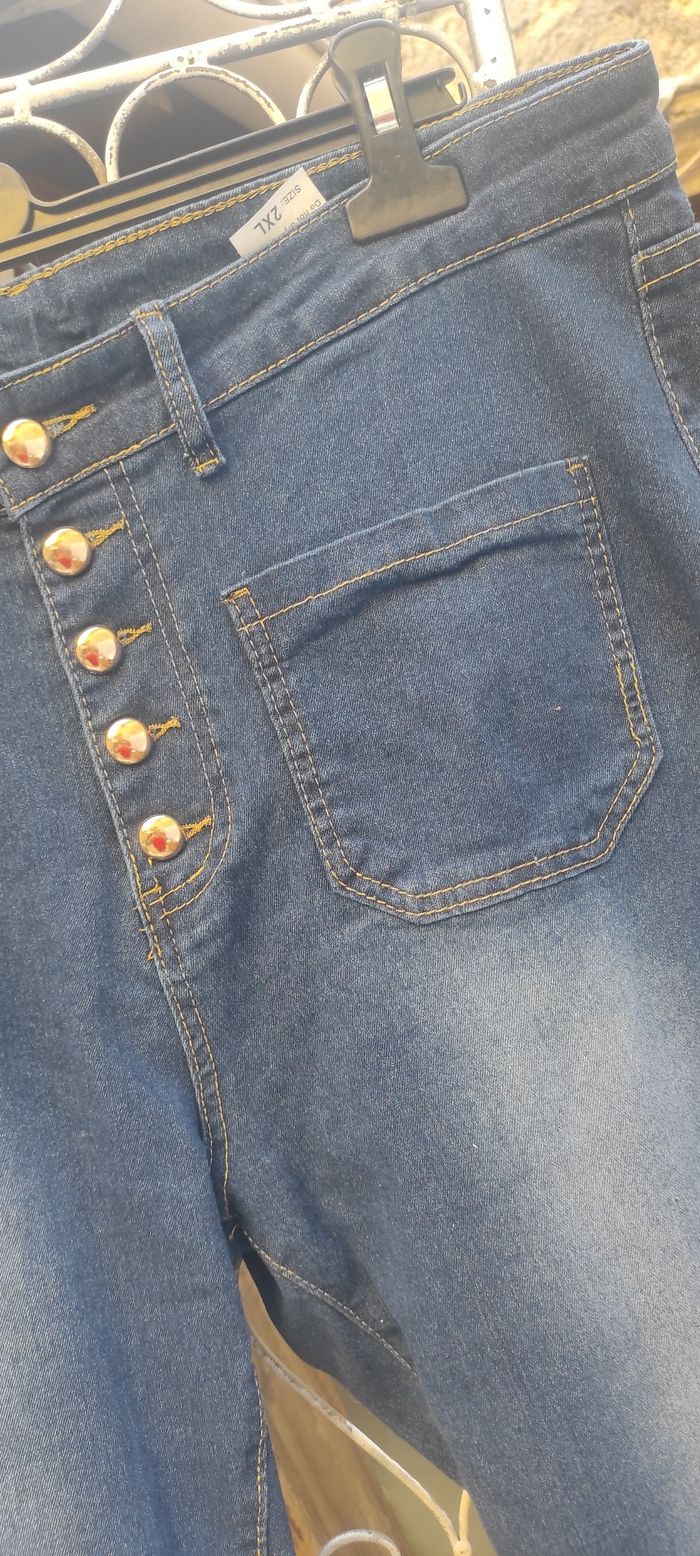 Jean grande taille - photo numéro 4