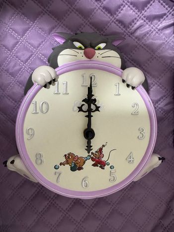 Horloge Lucifer Disney Japon cendrillon gus gus