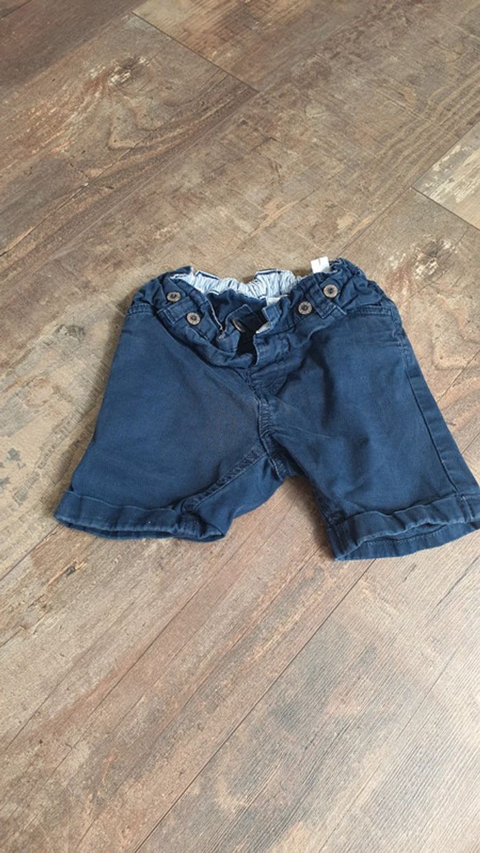 Short gémo 3 ans en très bon état