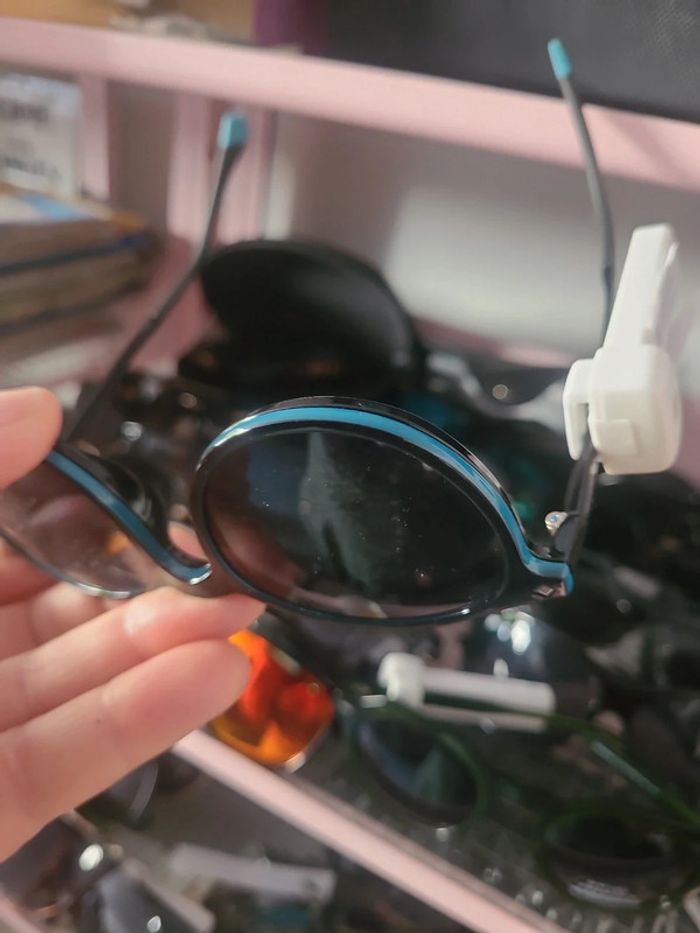 Lunette solaire - photo numéro 4
