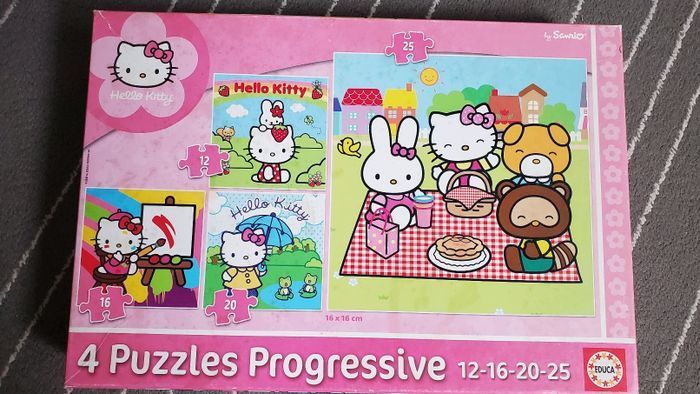 Puzzles 12,16,20,25 pièces Hello Kitty