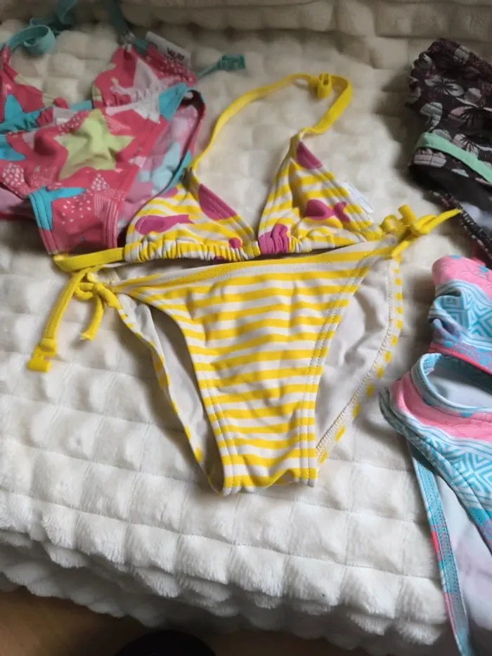 Lot maillot de bain 2 pieces - photo numéro 3