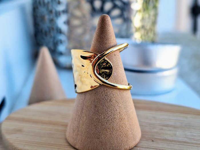 Bague Doré ouverte en acier inoxydable bague avec un design moderne et jolie, Ajustable
