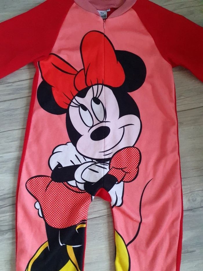 Beau pyjama combinaison Disney T: 6 ans - photo numéro 3