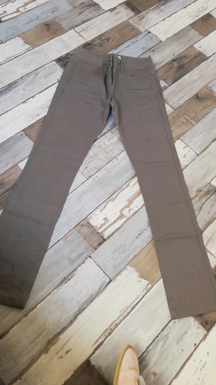 Pantalon gris clair