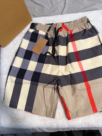 Short burberry beige