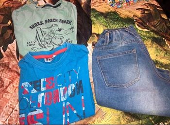 2 t-shirt et short jean