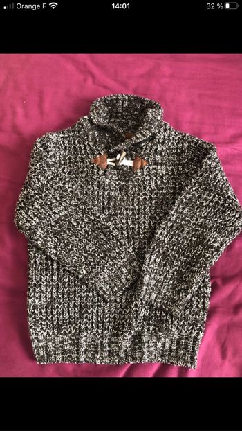 Pull gris gemo
