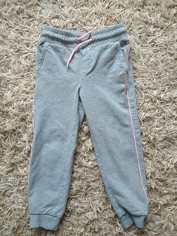 Jogging, orchestra, taille 4 ans