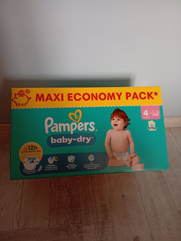 Pampers baby dry 4 108 couches