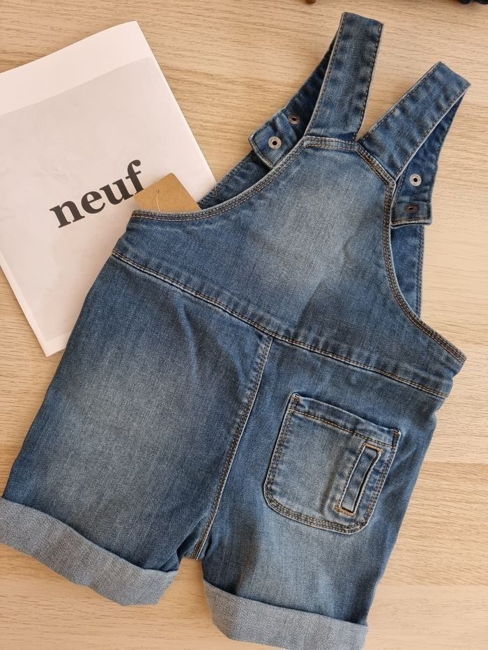 NEUVE (non portée) 🏷💙😍🤩superbe  salopette 18 mois garçon 💙👌🤩😍🏷 - photo numéro 2