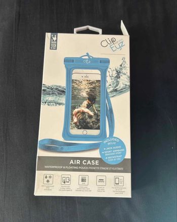 Pochette étanche pour aller sous l’eau