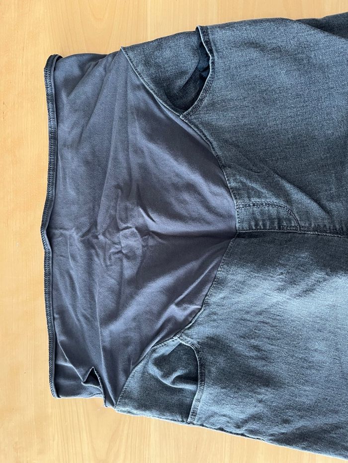 Jean de grossesse gris clair Kiabi 42 - photo numéro 2