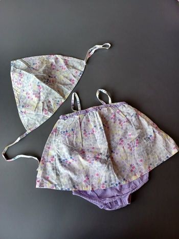 Robe et foulard cheveux