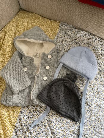 Veste et bonnet laine