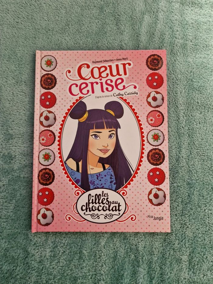 Bande dessinée cœur cerise
