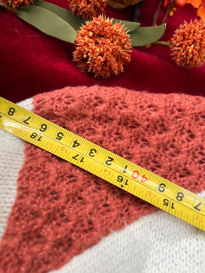 Pull à capuche renard Taille L – Motif forêt & fleurs - photo numéro 7