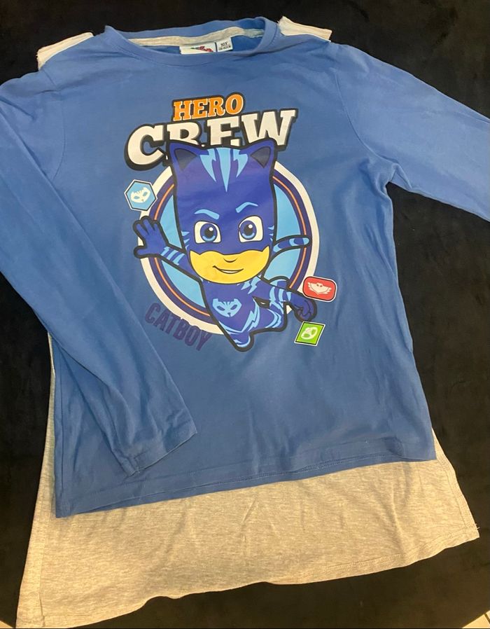 lot de 5 t-shirts et 1 pyjama garçon 10 ans • lot 6 pièces garçon taille 10 ans. - photo numéro 5