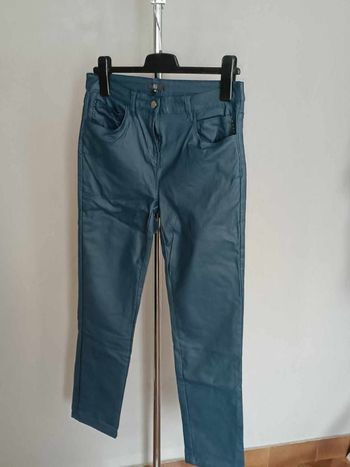 pantalon riu T40