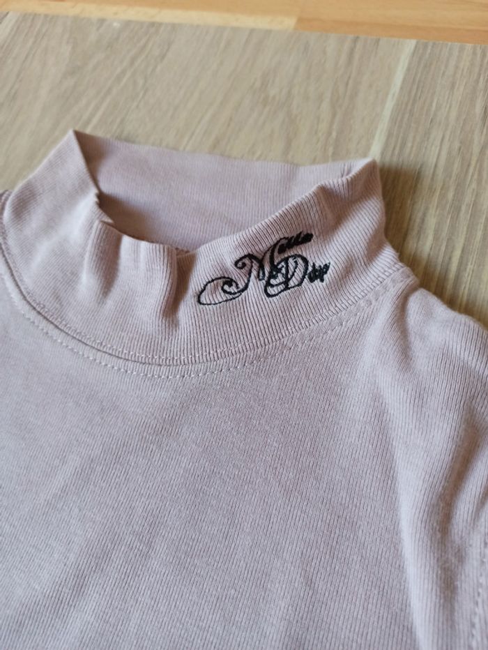 Col roulé Lila mademoiselle DDP 8 ans et jupe blanche ooxoo 10 ans élastique dans le dos - photo numéro 3