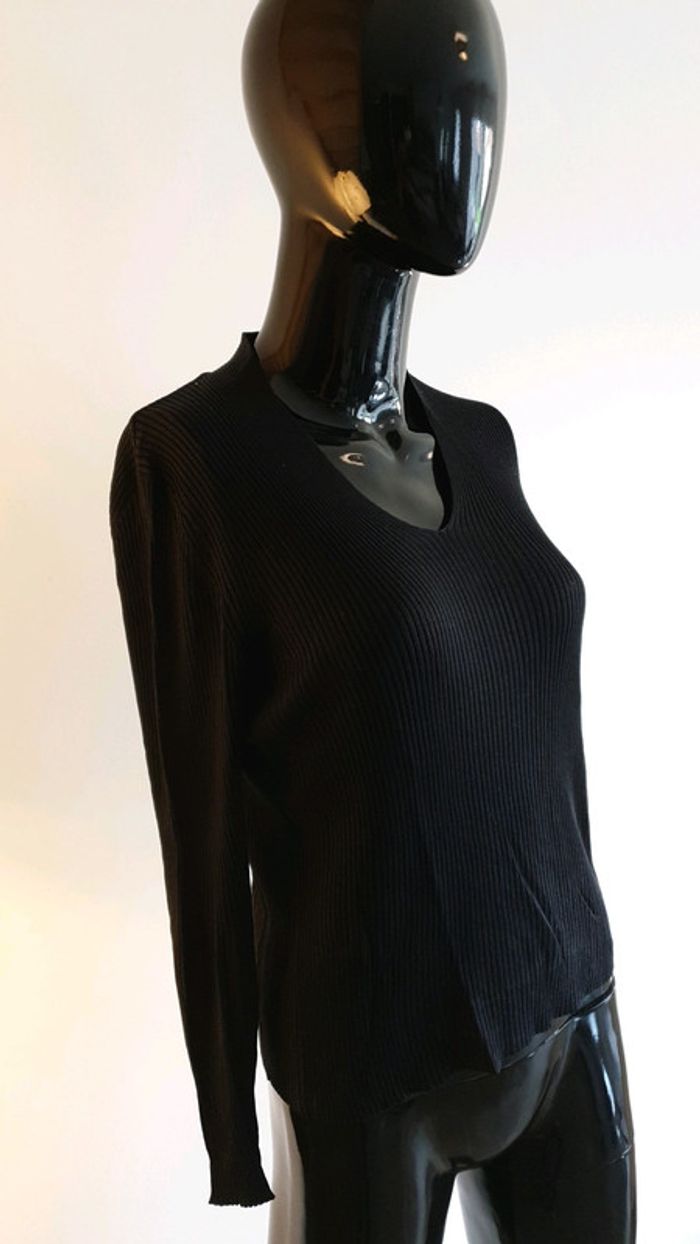 Pull leger noir - photo numéro 2