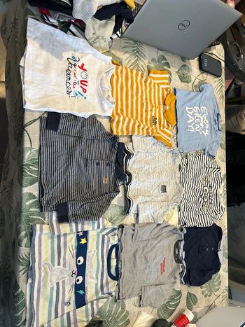 Lot t shirt 6 mois