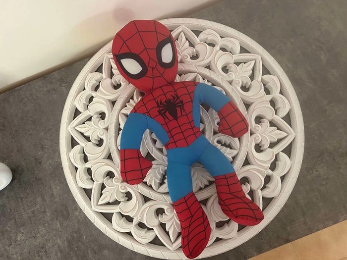Peluche Spiderman