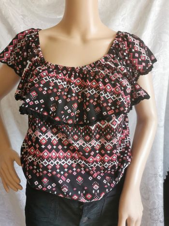 Top. Noir-Rose-Blanc. Taille 40. Gemo