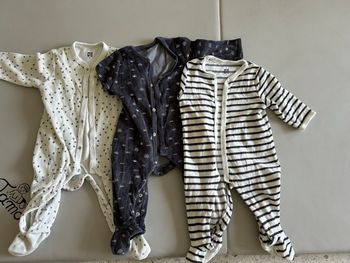 3 pyjamas velours