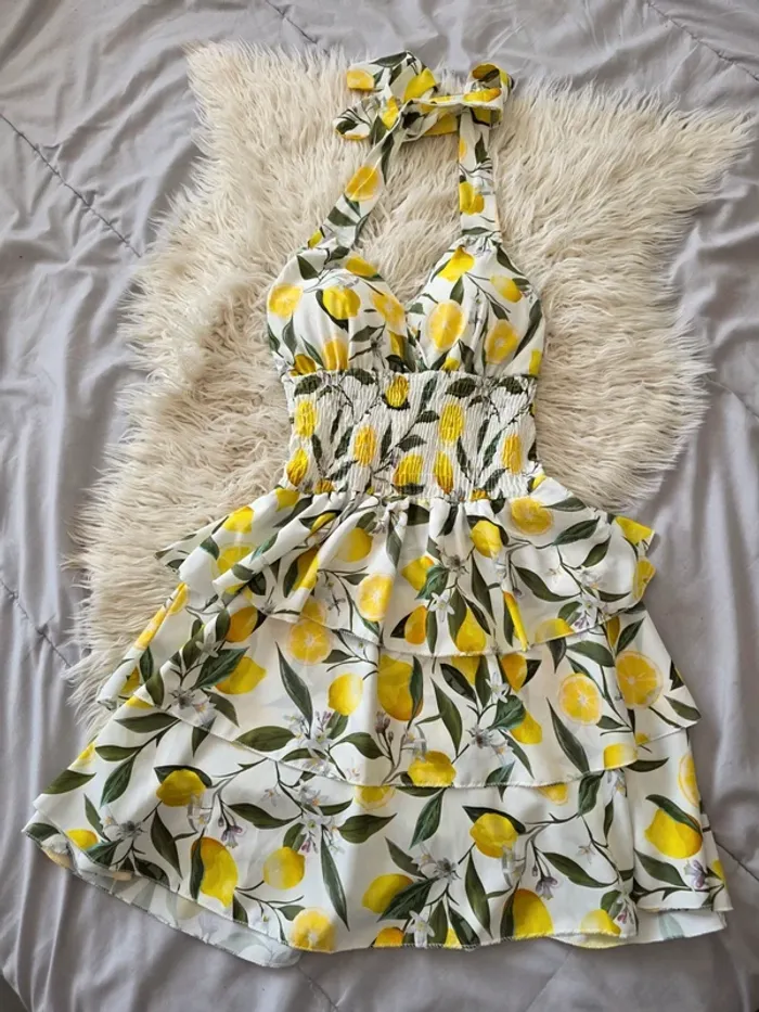 Robe 👗🍋 - photo numéro 1
