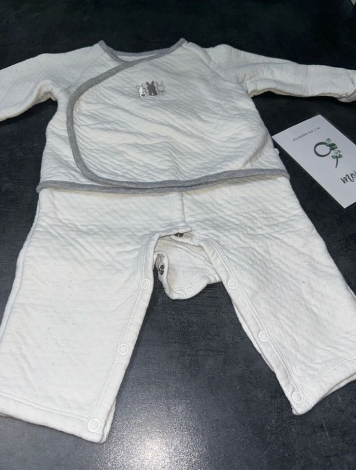 Tenue 1 pièce - photo numéro 3