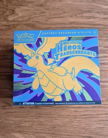 Etb héros transcendant Pokémon scellé me2.5