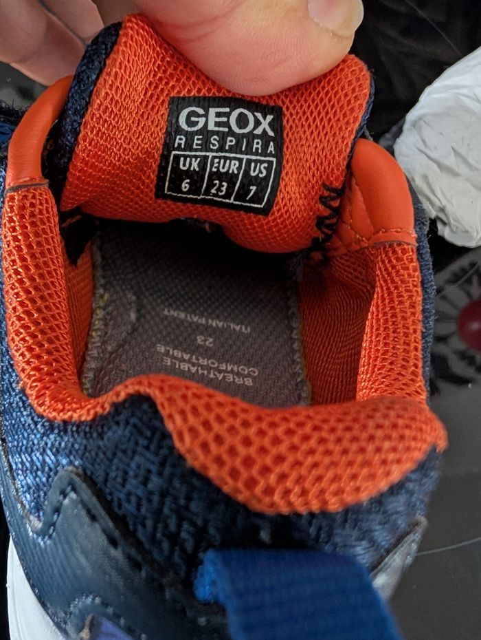 Baskets garçon ultralegeres. Taille 23. Neuf. Geox - photo numéro 8