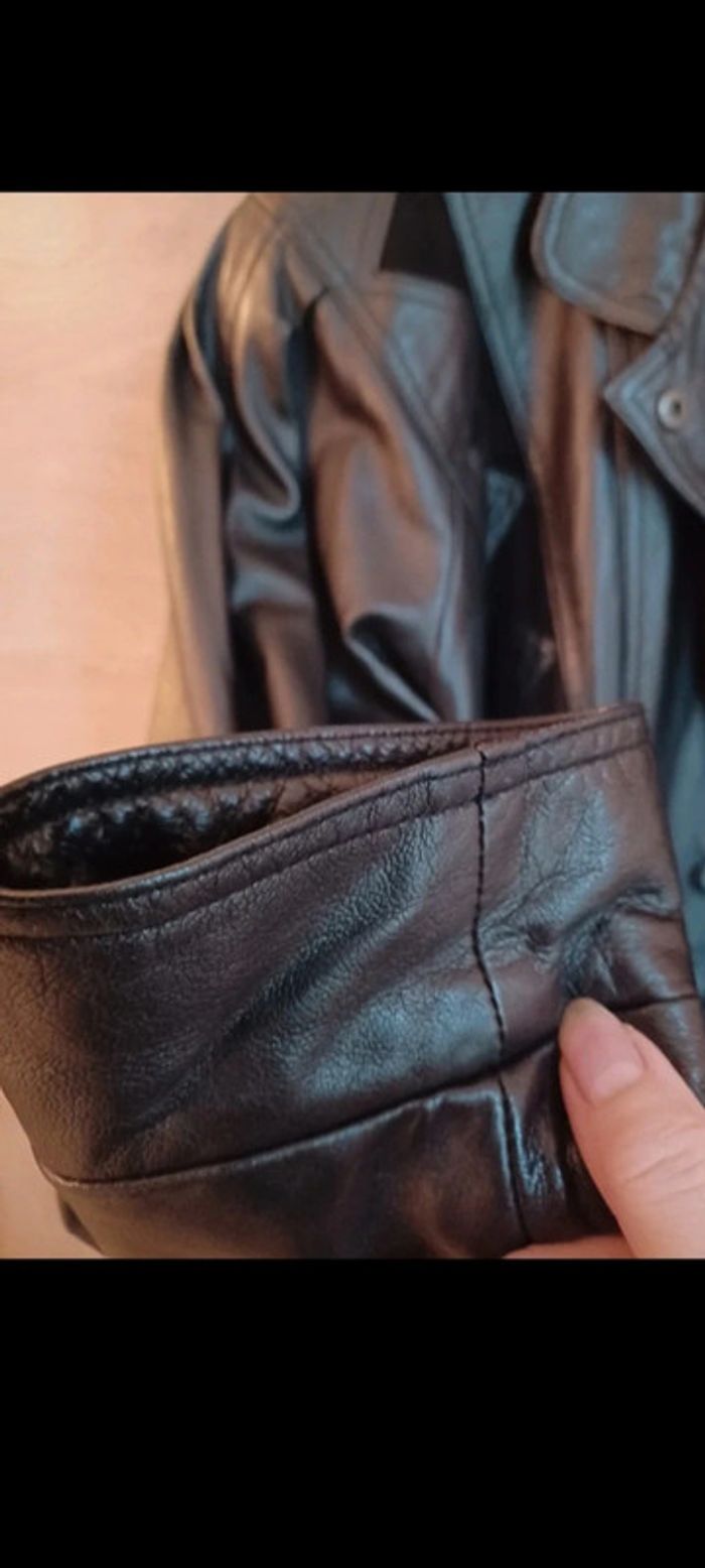 Magnifique veste en cuir véritable Taille 44 - photo numéro 4