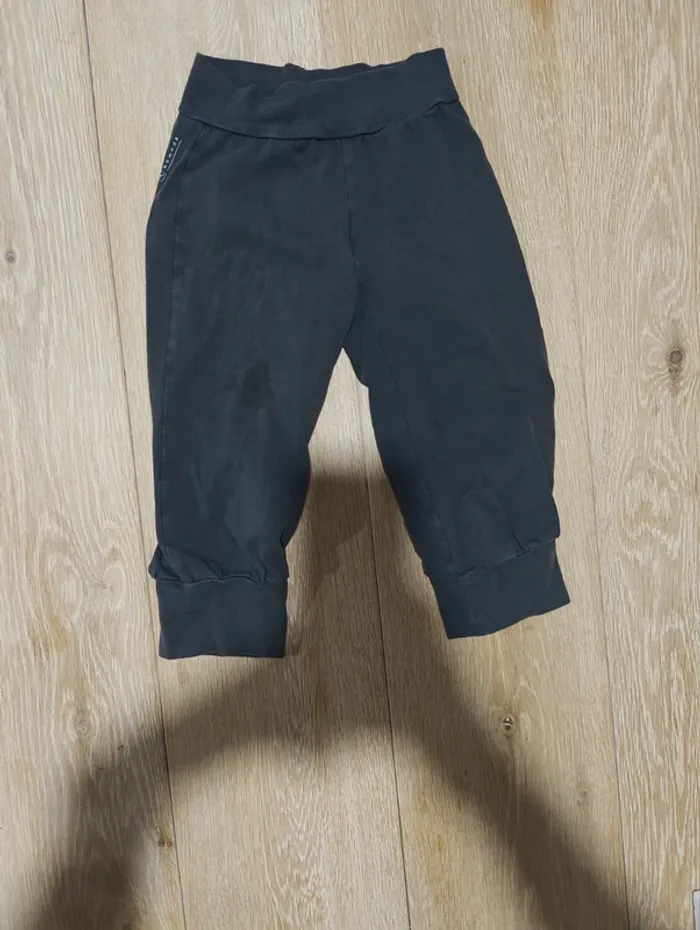 Pantacourt gris foncé Domyos