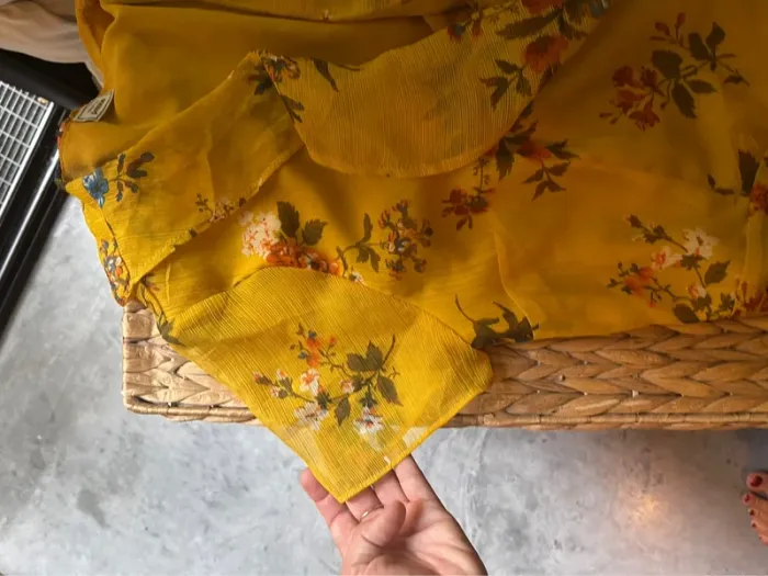 Robe jaune portefeuille - photo numéro 3