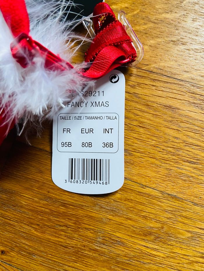 Ensemble lingerie de Noël taille 95B - photo numéro 8