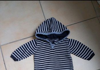 Sweat à capuche