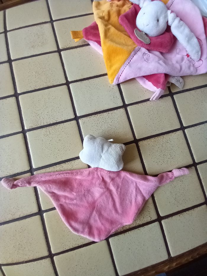 Doudou neuf hello kitty - photo numéro 2