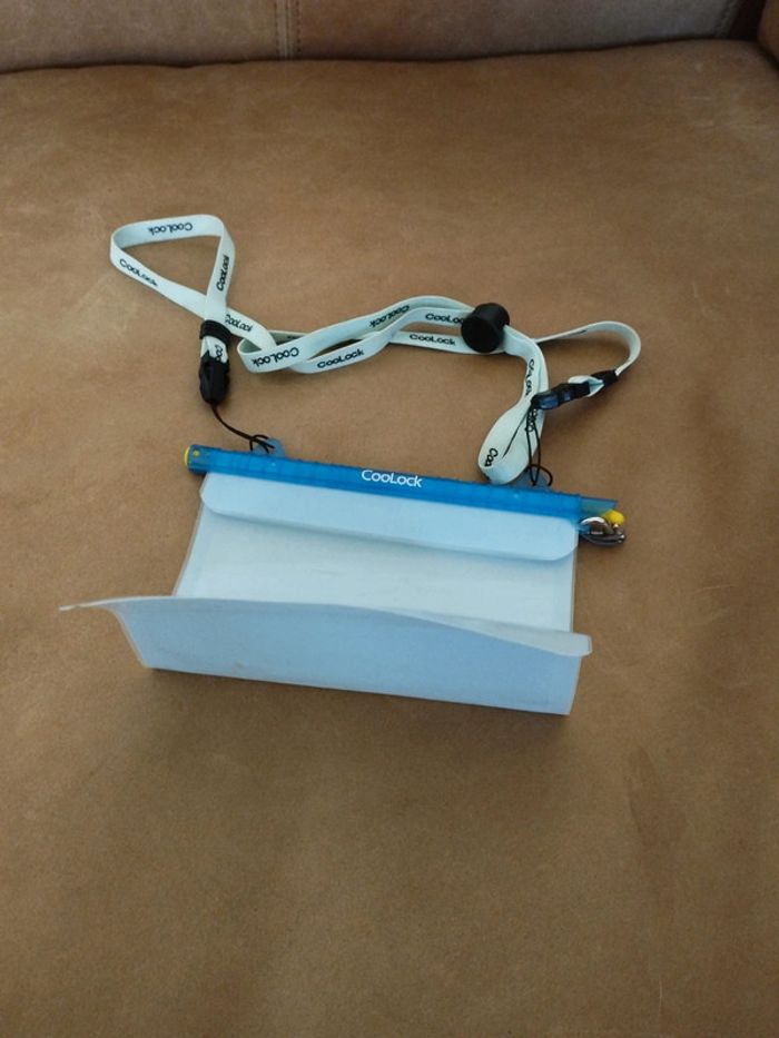 Pochette plastique étanche - photo numéro 3