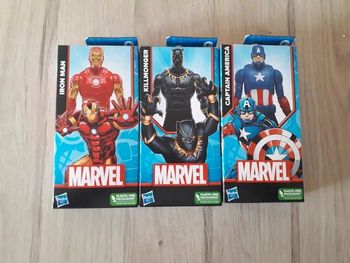 Vends lot de 3 personnages Marvel. Neuve