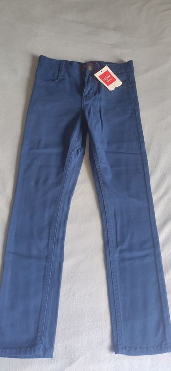 Pantalon toile fille 8 an neuf,