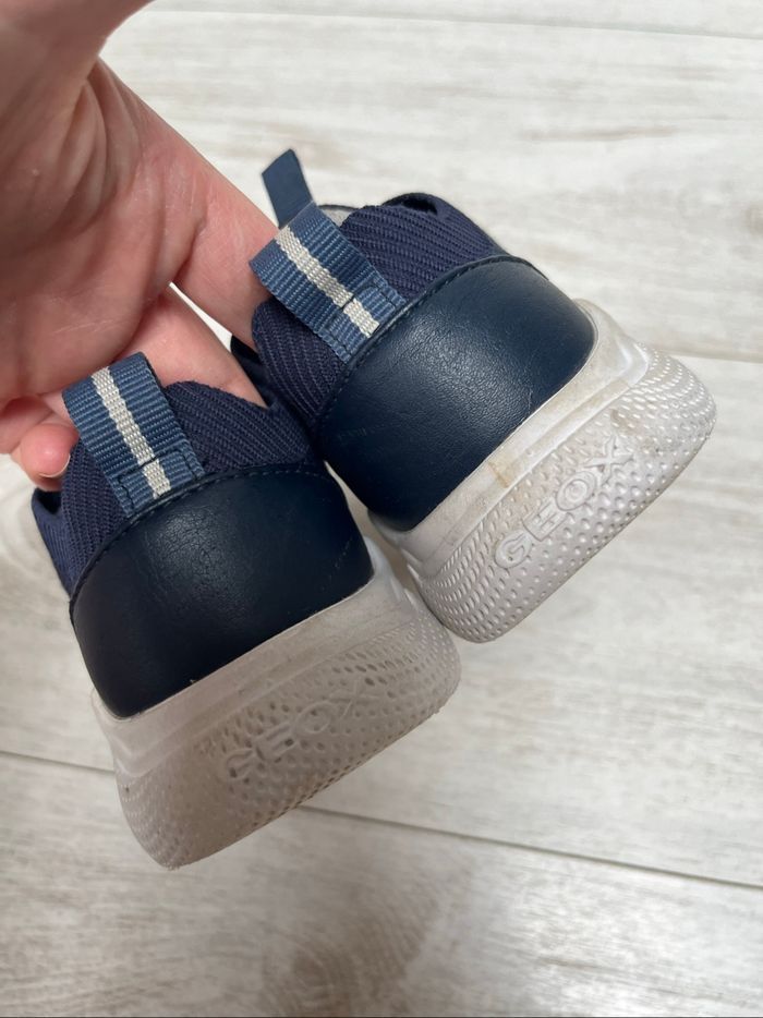 Baskets marines Geox taille 25 - photo numéro 10